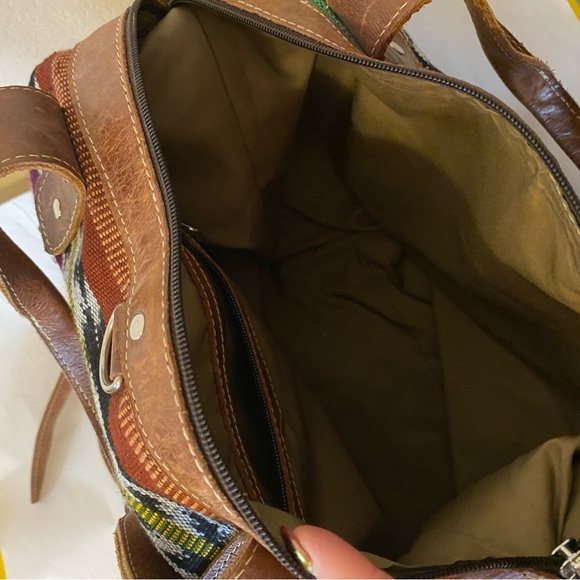 Tia Sadie Guatemala convertible day bag - Picture 7 of 10